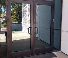 commercial glass door replacement